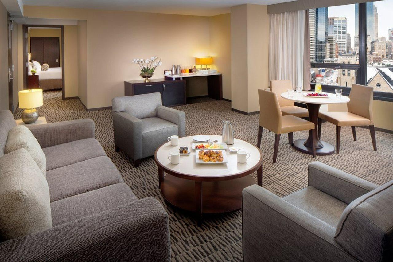 มิลเลนเนียม มินเนอาโปลิส Hotel มินนีแอโพลิส ภายนอก รูปภาพ